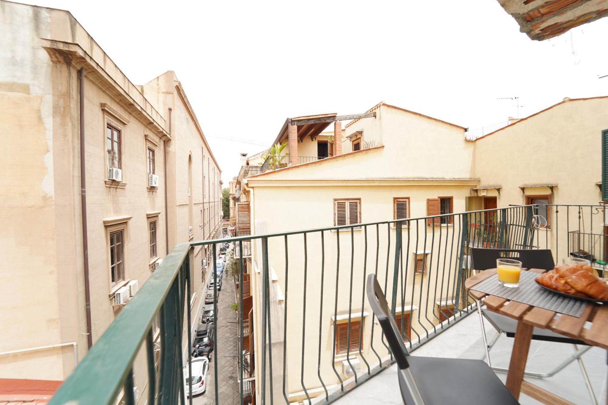 Appartamento Ottanio- Quattro Canti 200 Mt Palermo Zewnętrze zdjęcie